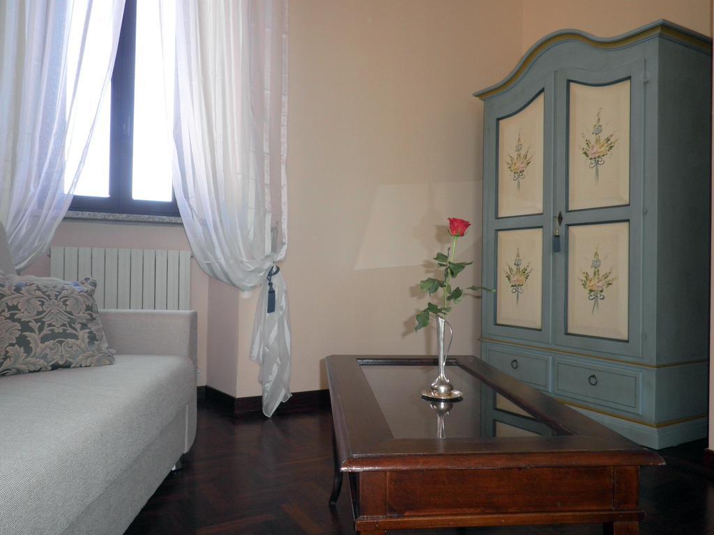 Piazza Degli Angeli Hotel Assisi Szoba fotó