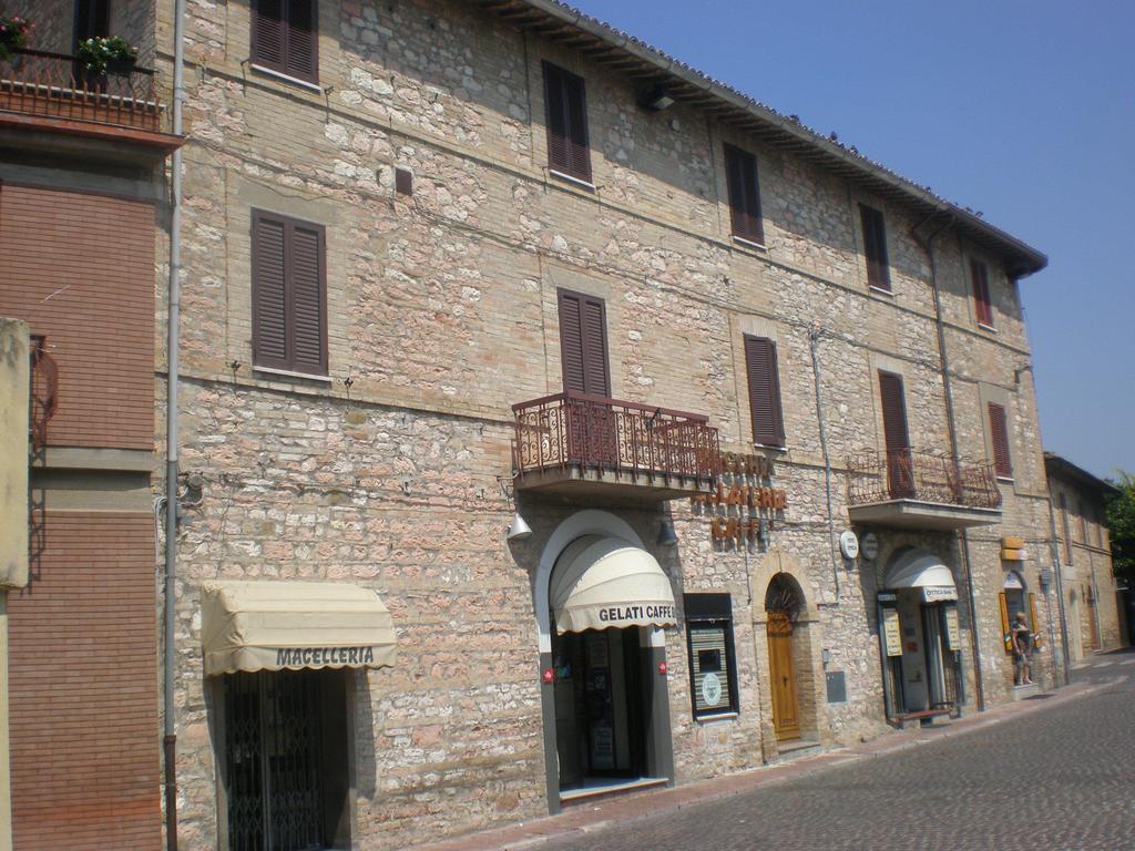 Piazza Degli Angeli Hotel Assisi Kültér fotó