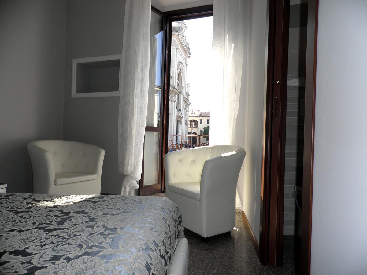 Piazza Degli Angeli Hotel Assisi Kültér fotó